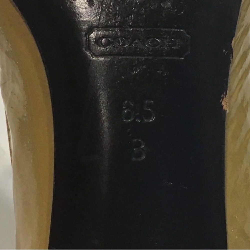 Coach, size 6.5, Patent Leather Bow Flats (minor wear) - Picture 7 of 10